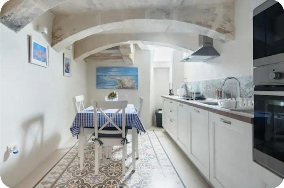 Amelie - Charming Townhouse In The Heart Of Rabat别墅 外观 照片