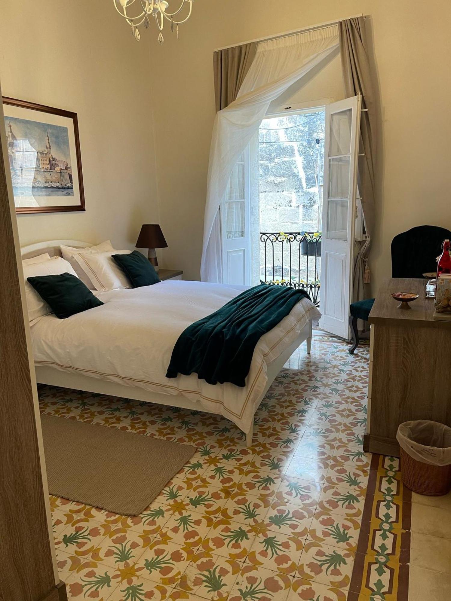 Amelie - Charming Townhouse In The Heart Of Rabat别墅 外观 照片